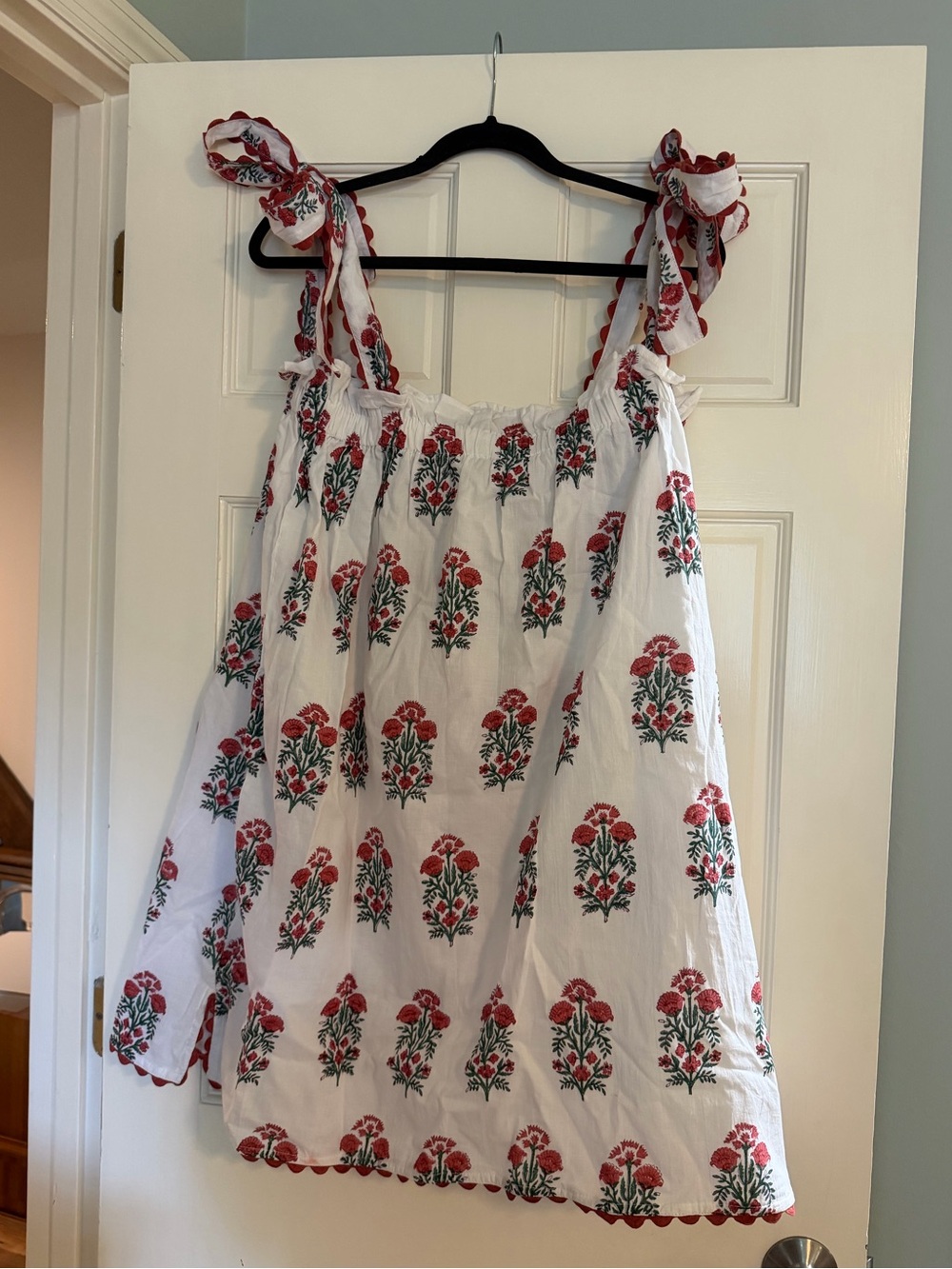 Victoria Dunn Tie-Shoulder Floral Dress with Matching Belted Robe